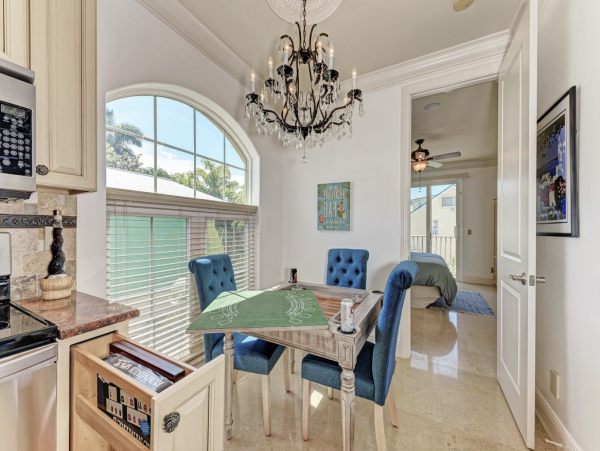 Luxury Anna Maria Island Vacation Home Sleeps 8